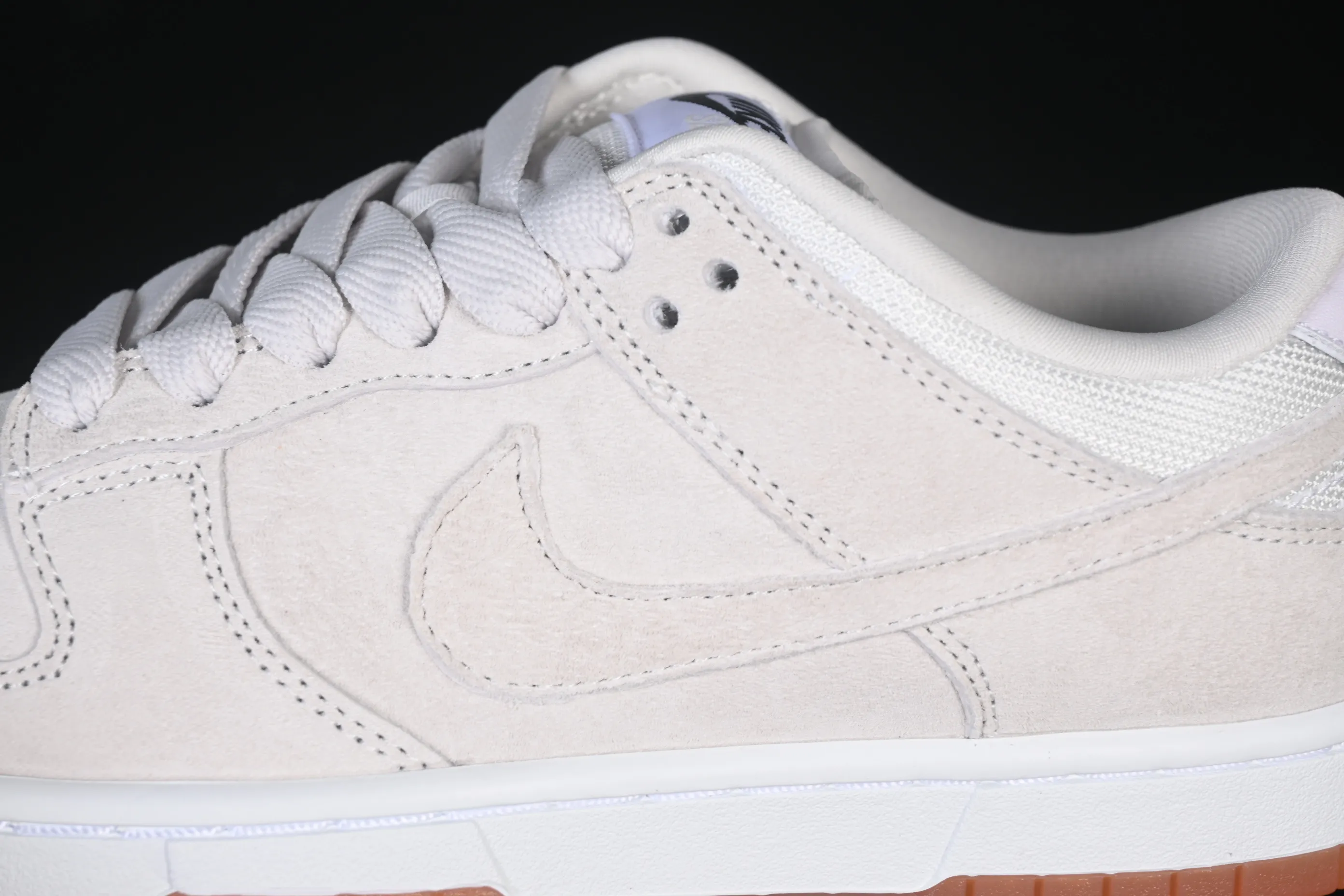 All Categories Nk SB Dunk Series Nk SB Dunk Low Low-top sneakers Nike SB Dunk Low Pro B "Pale Ivory" Ivory Low-top casual sneakers HJ0367-100